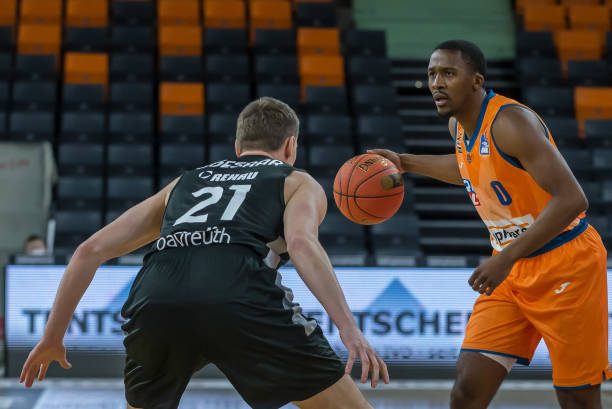 比赛过程中 比赛过程中