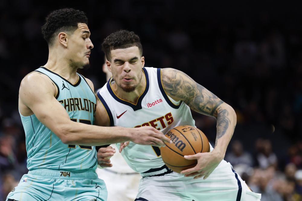 赛中表现不 赛中表现不