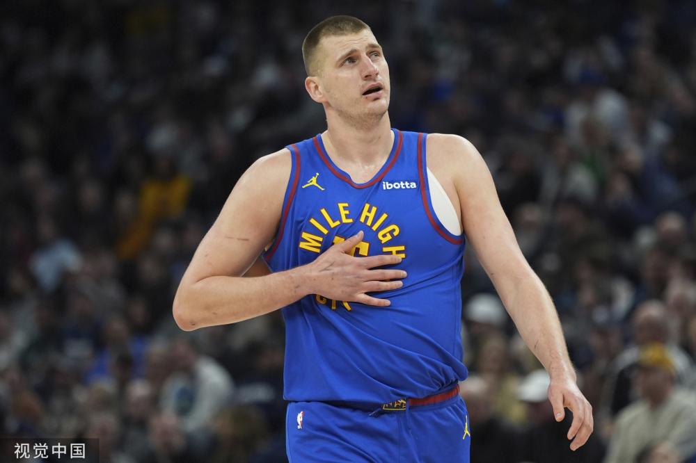 但更年轻的 但更年轻的